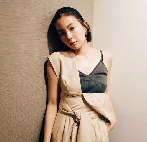 国产熟女模特视频网站,揭秘热门视频网站魅力瞬间