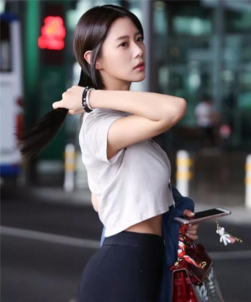 国产美女神拍拍视频,镜头下的美丽瞬间  第3张